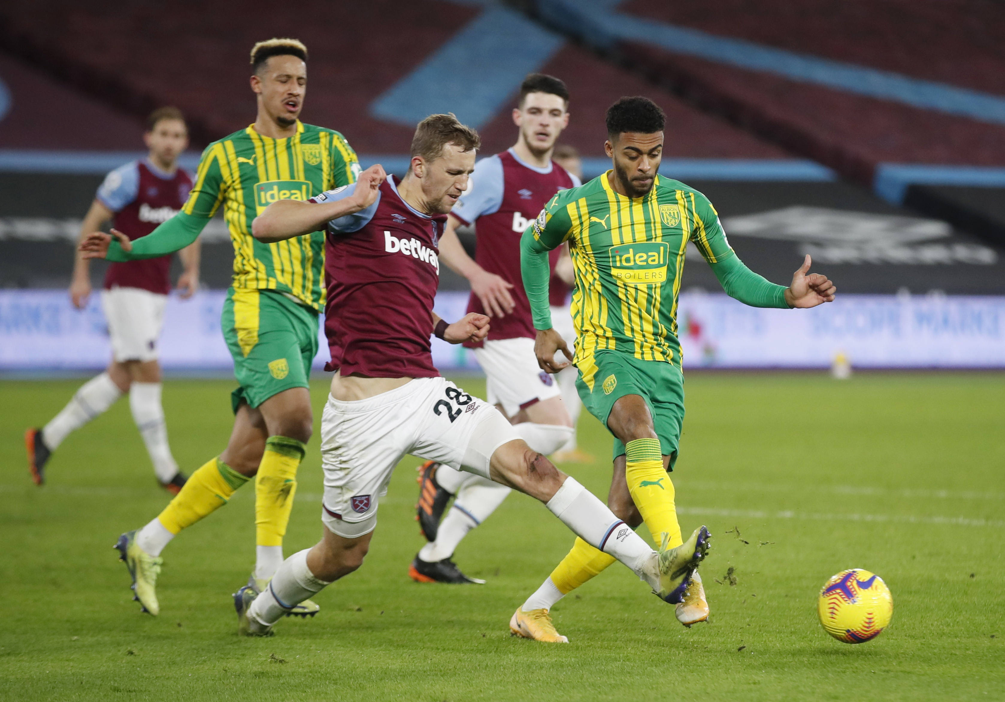 中场推进组 中场推进组