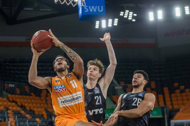 富的比赛阅 富的比赛阅